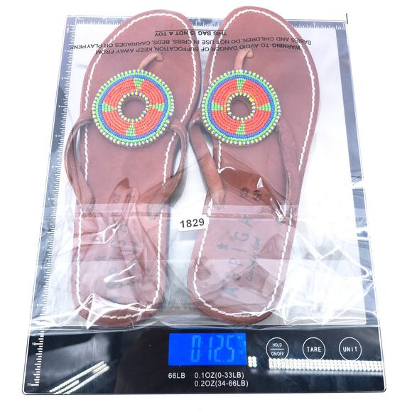 Aspiga Boho Artsy Hand Crafted Glass Beaded Medallion Leather Thong Sandal 37 - Picture 6 of 6